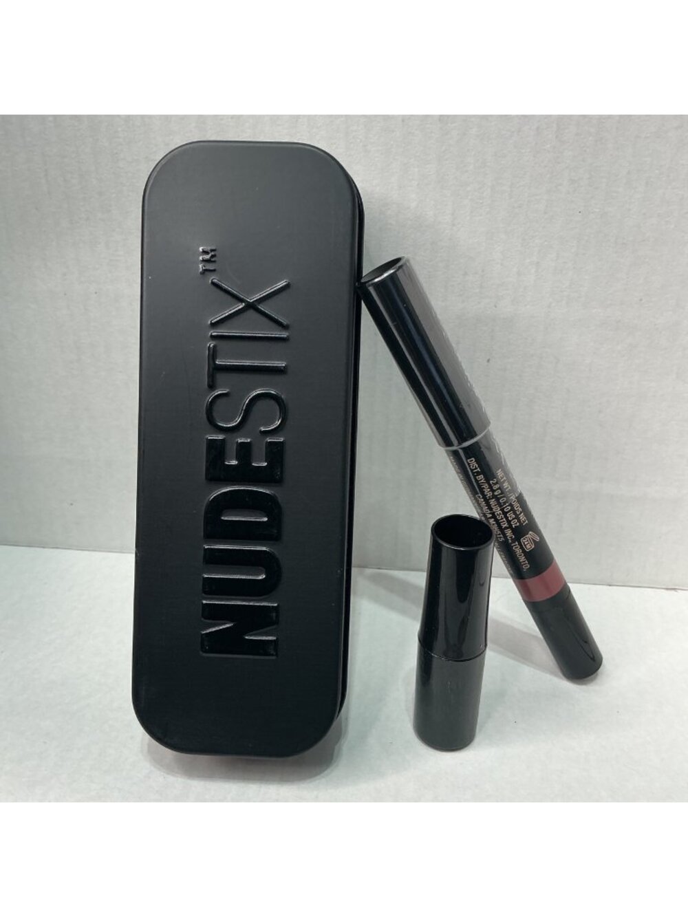 Nudestix Magnetic Matte Lip Color Rose 2.8g Tin Packaging